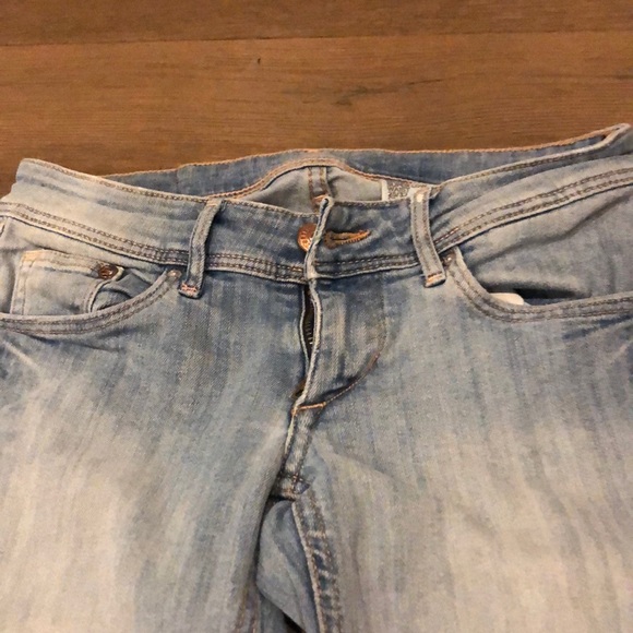 Jeans - Picture 2 of 3